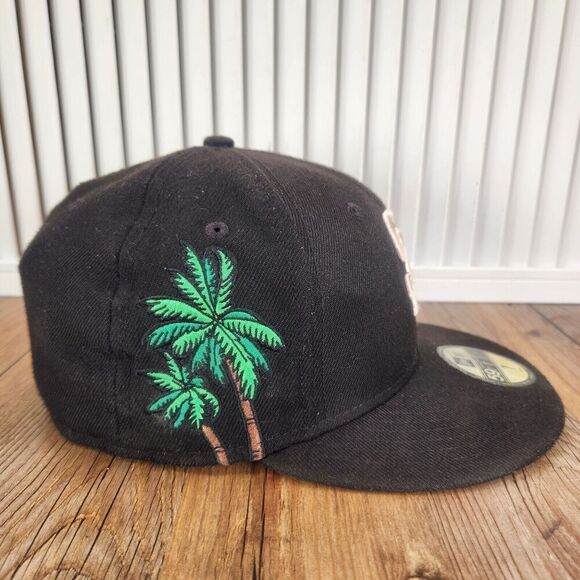 New Era 59fifty San Diego Padres Fitted 7" Hat Cap Black Beach Palm Summer MLB - Picture 4 of 11